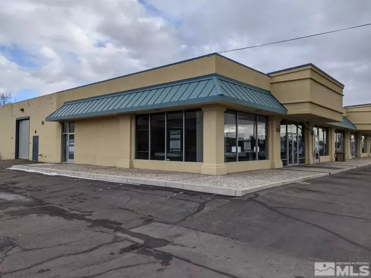 3745 Carson, Carson City, Nevada 89706, ,Commercial Lease,Manufactured,Carson,240006871