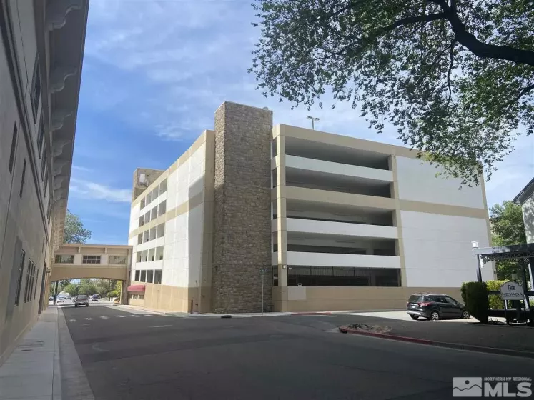 600 Carson, Carson City, Nevada 89701, ,Commercial Sale,Residential,Carson,200008129