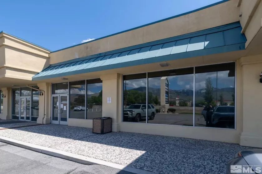 3737 Carson, Carson City, Nevada 89706, ,Commercial Lease,Manufactured,Carson,240006866