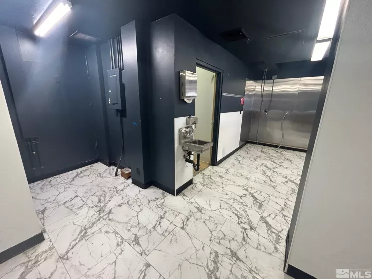 25 2nd, Reno, Nevada 89501, ,Commercial Lease,Manufactured,2nd,240006688