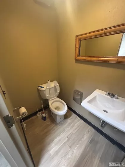 25 2nd, Reno, Nevada 89501, ,Commercial Lease,Manufactured,2nd,240006688