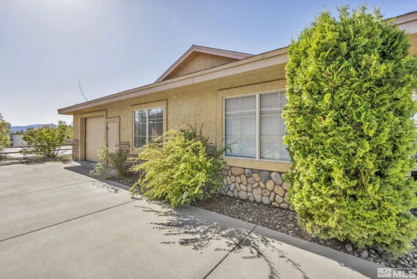783 Basque, Carson City, Nevada 89706, ,Commercial Lease,Manufactured,Basque,240006011