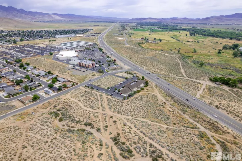 5 Pine Cone, Dayton, Nevada 89403, ,Commercial Lease,Manufactured,Pine Cone,220005313