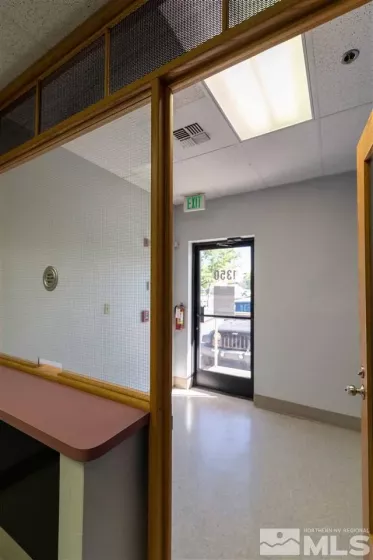 1360 Curry, Carson City, Nevada 89703, ,Commercial Lease,Manufactured,Curry,200016139
