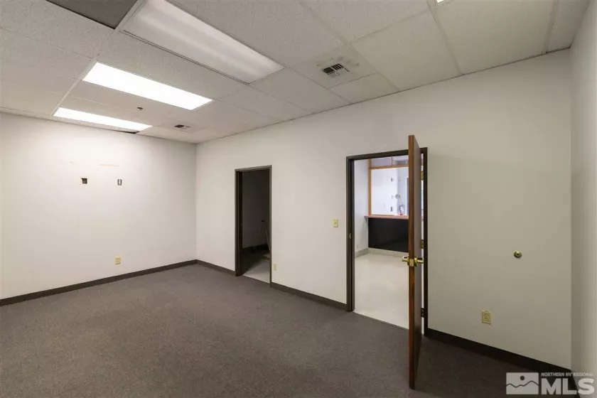 1360 Curry, Carson City, Nevada 89703, ,Commercial Lease,Manufactured,Curry,200016139