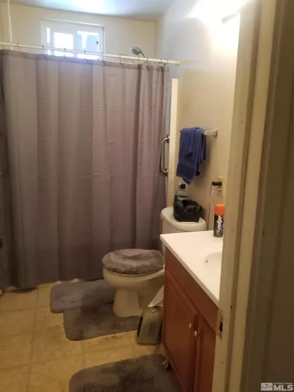 250 - 252 Taylor, Fallon, Nevada 89406, ,Residential Income,Residential,Taylor,210016698