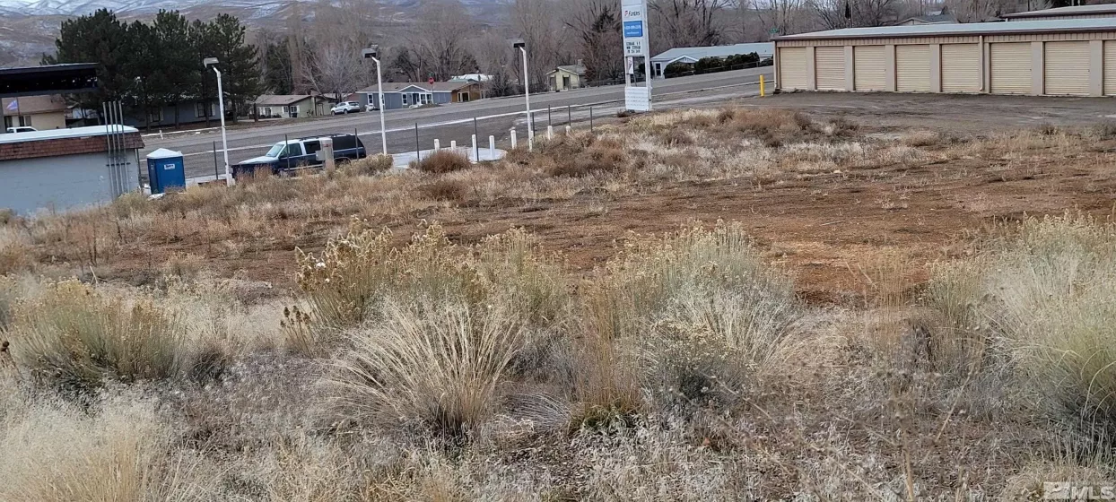 424 Chestnut, Carlin, Nevada 89822, ,Commercial Sale,Residential,Chestnut,240002944