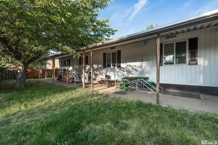 1950 Carolyn, Reno, Nevada 89506, ,Residential Income,Residential,Carolyn,240010529