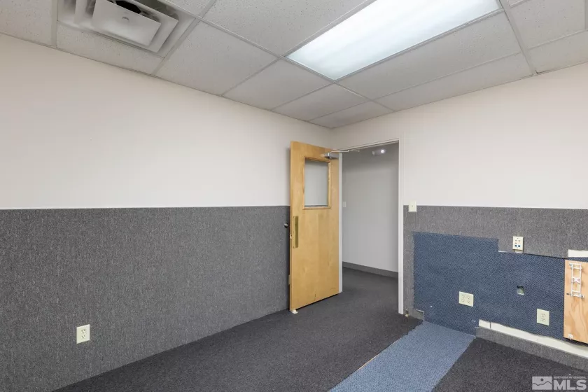 1750 Manzanita, Elko, Nevada 89801, ,Commercial Sale,Residential,Manzanita,240011475