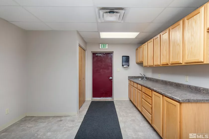 1750 Manzanita, Elko, Nevada 89801, ,Commercial Sale,Residential,Manzanita,240011475