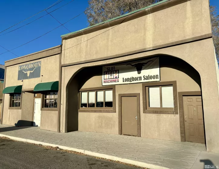 925 & 935 Broadway, Lovelock, Nevada 89419, ,Commercial Sale,Residential,Broadway,240013194