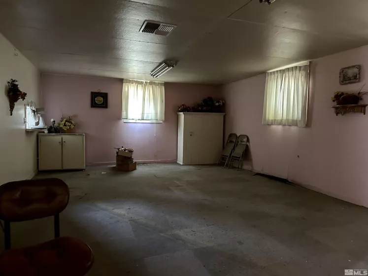 101 Main, Yerington, Nevada 89447, ,Commercial Sale,Residential,Main,240008246