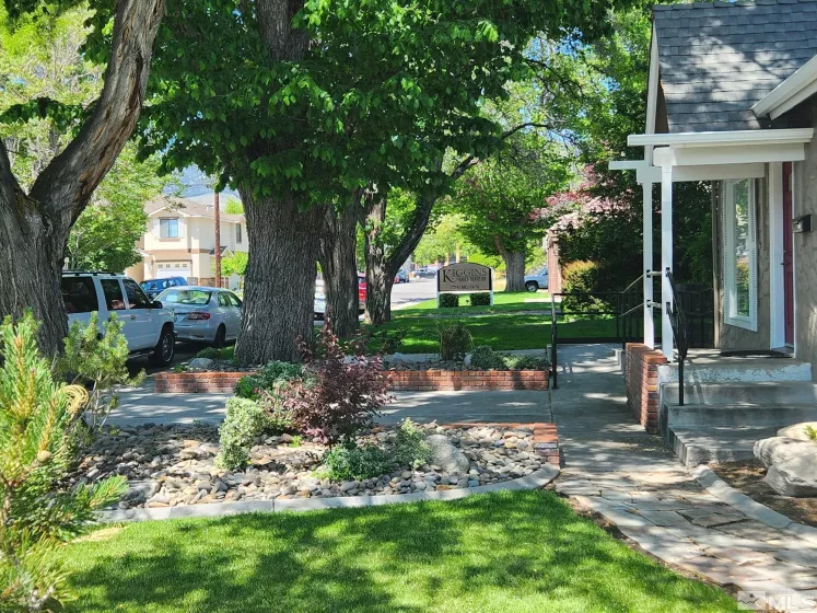 612 Caroline, Carson City, Nevada 89701, ,Commercial Sale,Residential,Caroline,240006428
