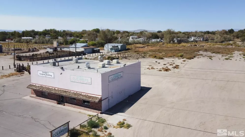 1050 Allen, Fallon, Nevada 89406, ,Commercial Sale,Residential,Allen,240014875