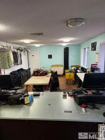1050 Allen, Fallon, Nevada 89406, ,Commercial Sale,Residential,Allen,240014875