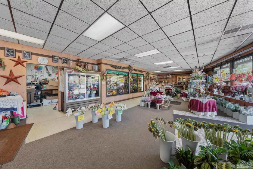 1657 Prater, Sparks, Nevada 89431, ,Commercial Sale,Residential,Prater,250005918