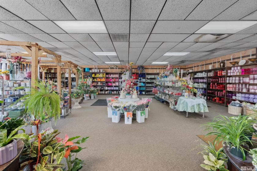 1657 Prater, Sparks, Nevada 89431, ,Commercial Sale,Residential,Prater,250005918