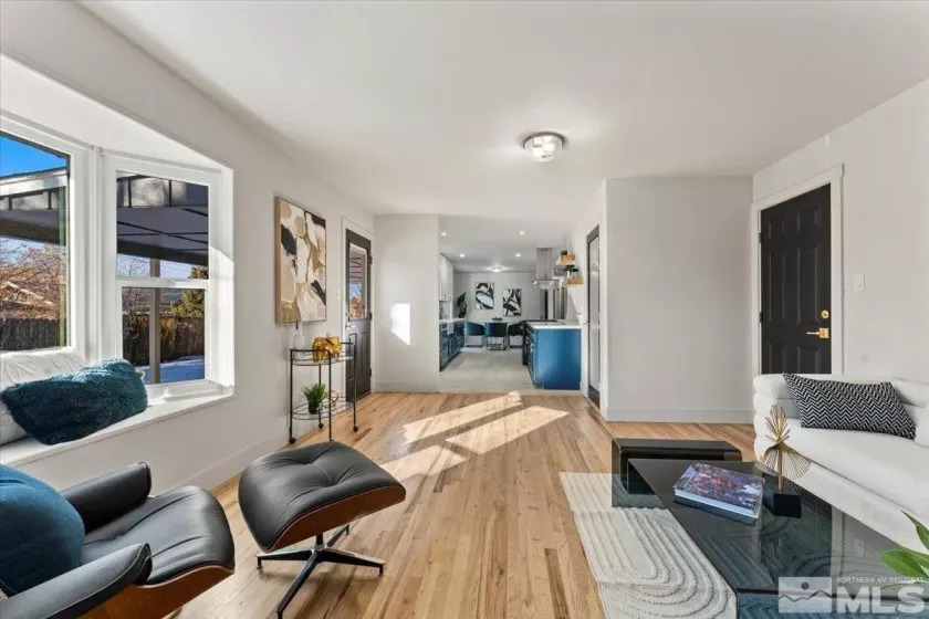 395 Chevy Chase, Reno, Nevada 89509, 3 Bedrooms Bedrooms, ,2 BathroomsBathrooms,Residential,Residential,Chevy Chase,250001092