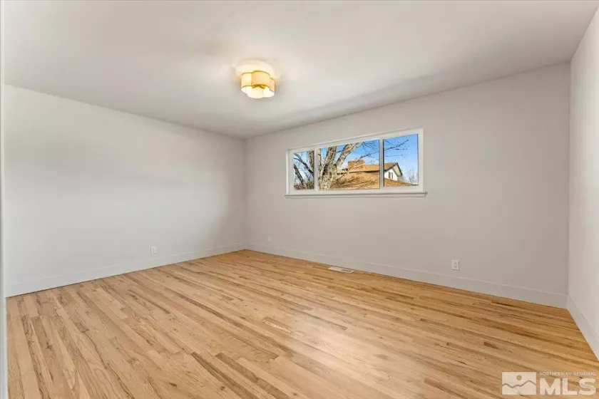 395 Chevy Chase, Reno, Nevada 89509, 3 Bedrooms Bedrooms, ,2 BathroomsBathrooms,Residential,Residential,Chevy Chase,250001092