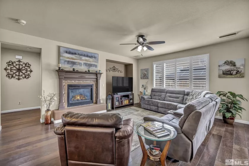 132 Egan, Dayton, Nevada 89403, 3 Bedrooms Bedrooms, ,2 BathroomsBathrooms,Residential,Residential,Egan,250004251