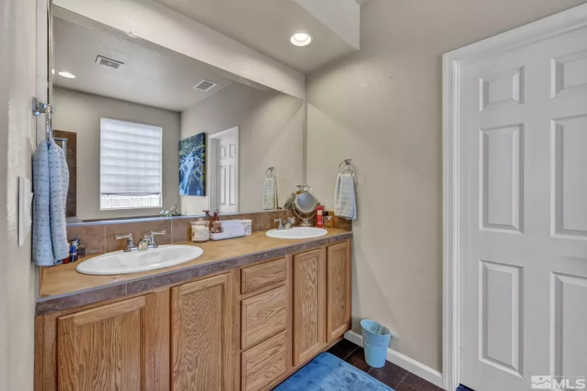 132 Egan, Dayton, Nevada 89403, 3 Bedrooms Bedrooms, ,2 BathroomsBathrooms,Residential,Residential,Egan,250004251