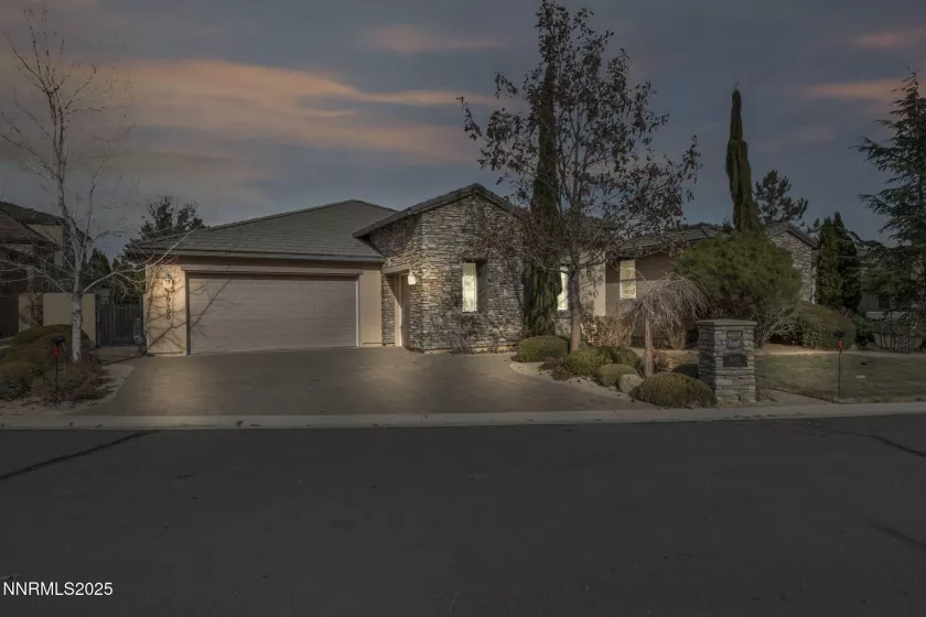 10100 Via Ponte, Reno, Nevada 89511, 4 Bedrooms Bedrooms, ,5 BathroomsBathrooms,Residential,Residential,Via Ponte,250003809