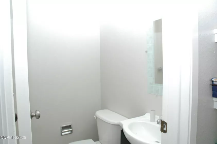 1424 9th, Reno, Nevada 89512, 3 Bedrooms Bedrooms, ,3 BathroomsBathrooms,Residential,Residential,9th,250005920