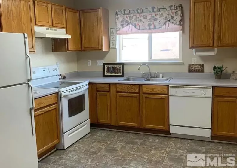 2090 Patton, Reno, Nevada 89512, ,Residential Income,Residential,Patton,250005940