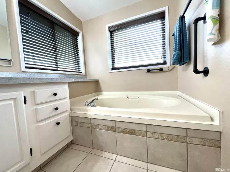 3075 Cougar, Winnemucca, Nevada 89445, 3 Bedrooms Bedrooms, ,2 BathroomsBathrooms,Residential,Residential,Cougar,250005947