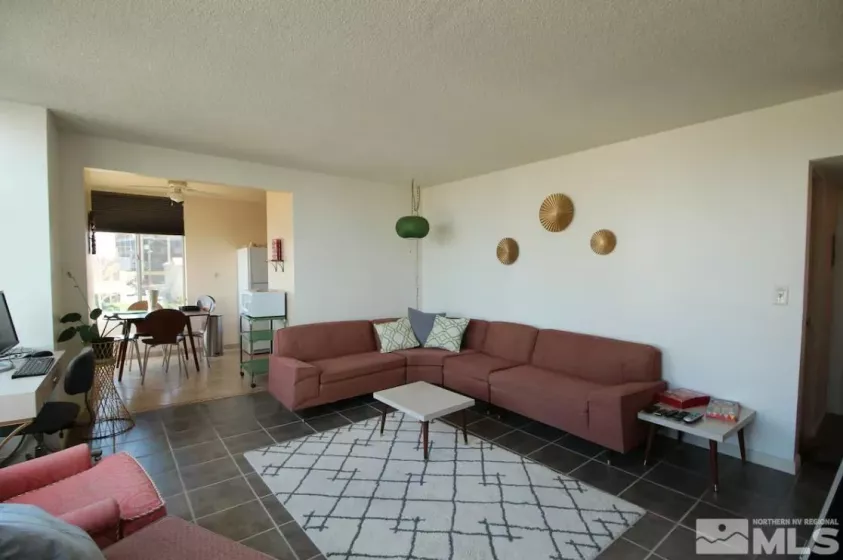 280 Island, Reno, Nevada 89501, 1 Bedroom Bedrooms, ,2 BathroomsBathrooms,Residential,Residential,Island,250005945
