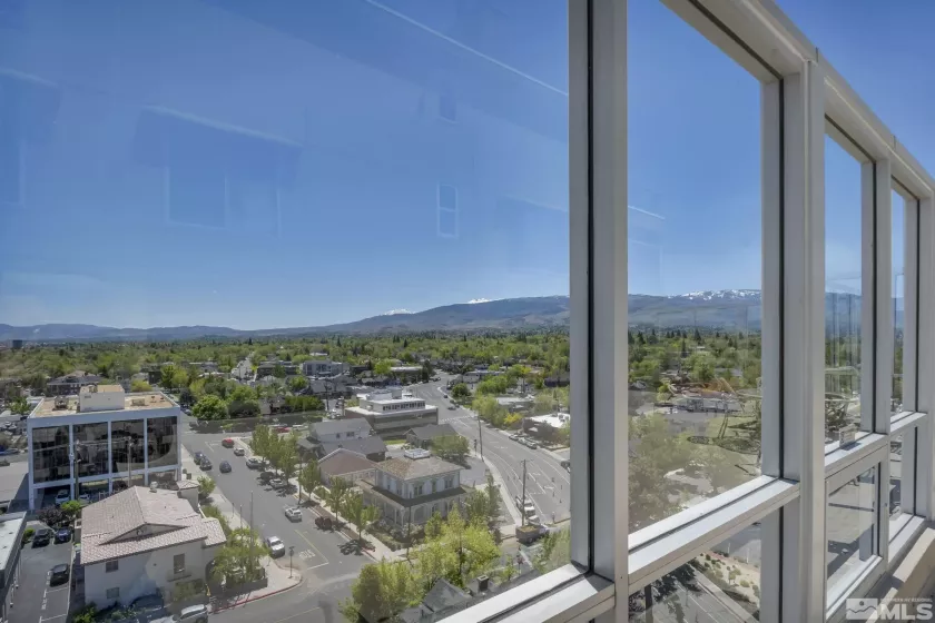 280 Island, Reno, Nevada 89501, 1 Bedroom Bedrooms, ,2 BathroomsBathrooms,Residential,Residential,Island,250005945