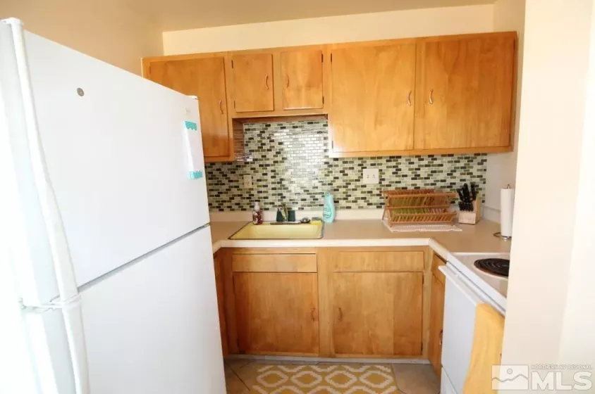 280 Island, Reno, Nevada 89501, 1 Bedroom Bedrooms, ,2 BathroomsBathrooms,Residential,Residential,Island,250005945