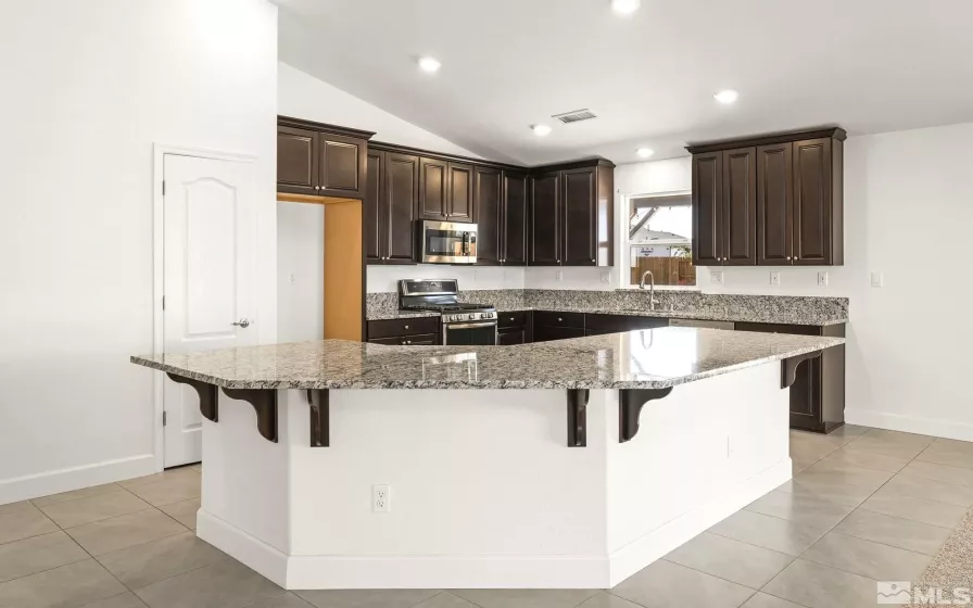 1132 Alder Walk, Sparks, Nevada 89441, 4 Bedrooms Bedrooms, ,3 BathroomsBathrooms,Residential,Residential,Alder Walk,250005946