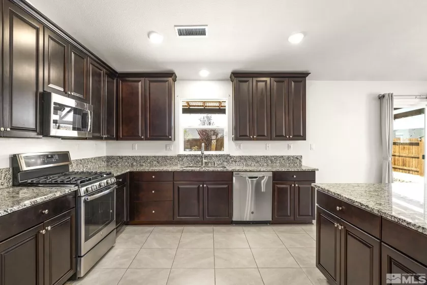 1132 Alder Walk, Sparks, Nevada 89441, 4 Bedrooms Bedrooms, ,3 BathroomsBathrooms,Residential,Residential,Alder Walk,250005946