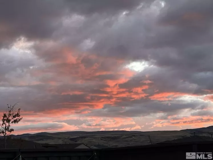 2234 Great Bluffs, Sparks, Nevada 89436, 4 Bedrooms Bedrooms, ,4 BathroomsBathrooms,Residential,Residential,Great Bluffs,250004869