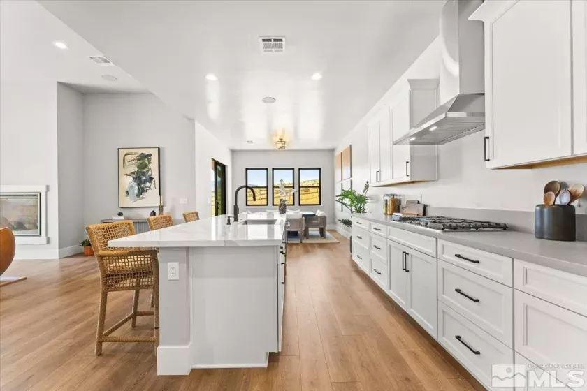 1140 Eastlake, Washoe Valley, Nevada 89704, 3 Bedrooms Bedrooms, ,4 BathroomsBathrooms,Residential,Residential,Eastlake,250005949