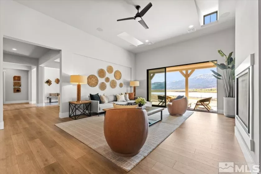 1140 Eastlake, Washoe Valley, Nevada 89704, 3 Bedrooms Bedrooms, ,4 BathroomsBathrooms,Residential,Residential,Eastlake,250005949