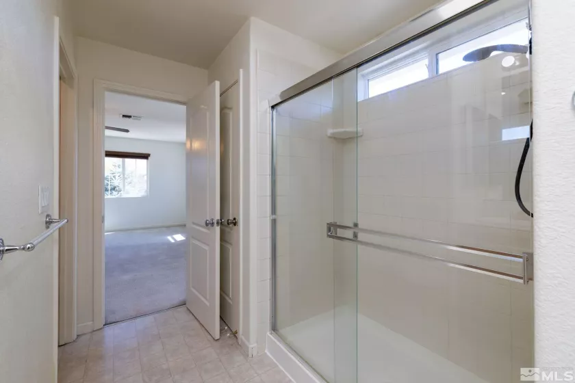 7422 Windswept, Sparks, Nevada 89436, 4 Bedrooms Bedrooms, ,3 BathroomsBathrooms,Residential,Residential,Windswept,250005921