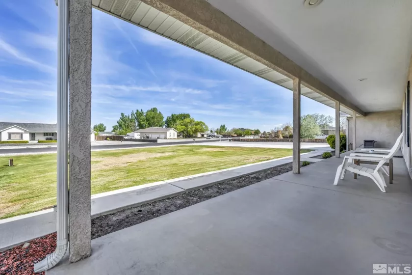 688 Sunrise, Fallon, Nevada 89406, 3 Bedrooms Bedrooms, ,2 BathroomsBathrooms,Residential,Residential,Sunrise,250005950