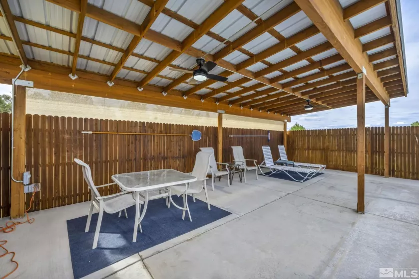 688 Sunrise, Fallon, Nevada 89406, 3 Bedrooms Bedrooms, ,2 BathroomsBathrooms,Residential,Residential,Sunrise,250005950