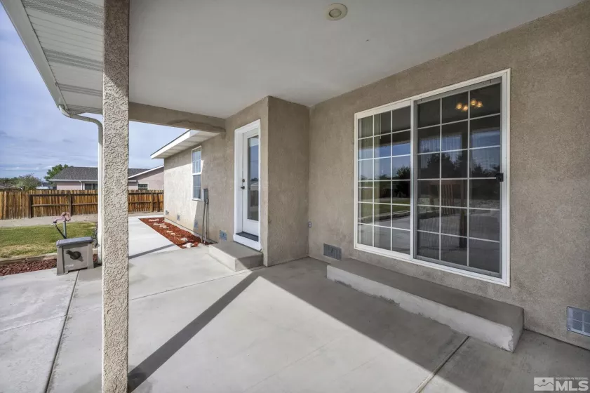 688 Sunrise, Fallon, Nevada 89406, 3 Bedrooms Bedrooms, ,2 BathroomsBathrooms,Residential,Residential,Sunrise,250005950