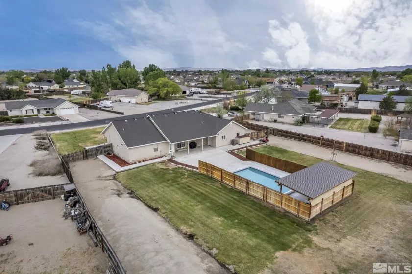 688 Sunrise, Fallon, Nevada 89406, 3 Bedrooms Bedrooms, ,2 BathroomsBathrooms,Residential,Residential,Sunrise,250005950