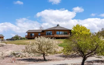 1591 Lombardy, Gardnerville, Nevada 89410, 3 Bedrooms Bedrooms, ,4 BathroomsBathrooms,Residential,Residential,Lombardy,250005951
