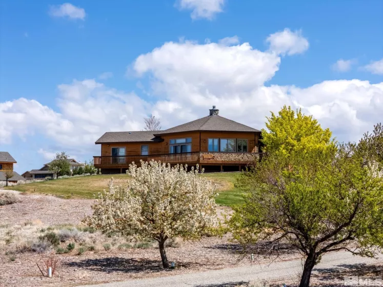 1591 Lombardy, Gardnerville, Nevada 89410, 3 Bedrooms Bedrooms, ,4 BathroomsBathrooms,Residential,Residential,Lombardy,250005951