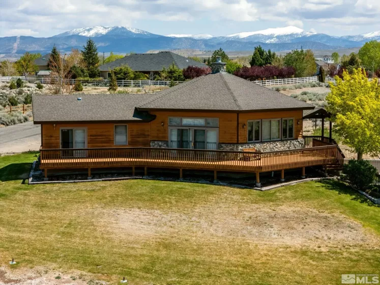 1591 Lombardy, Gardnerville, Nevada 89410, 3 Bedrooms Bedrooms, ,4 BathroomsBathrooms,Residential,Residential,Lombardy,250005951