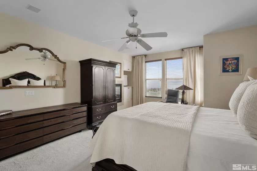 3206 Old Coach, Reno, Nevada 89511, 2 Bedrooms Bedrooms, ,3 BathroomsBathrooms,Residential,Residential,Old Coach,240010293