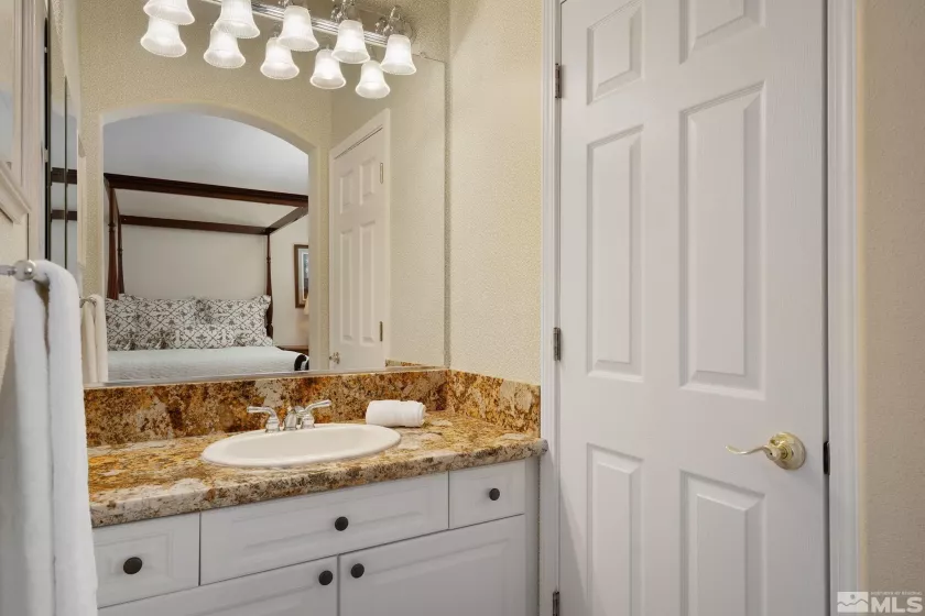 3206 Old Coach, Reno, Nevada 89511, 2 Bedrooms Bedrooms, ,3 BathroomsBathrooms,Residential,Residential,Old Coach,240010293