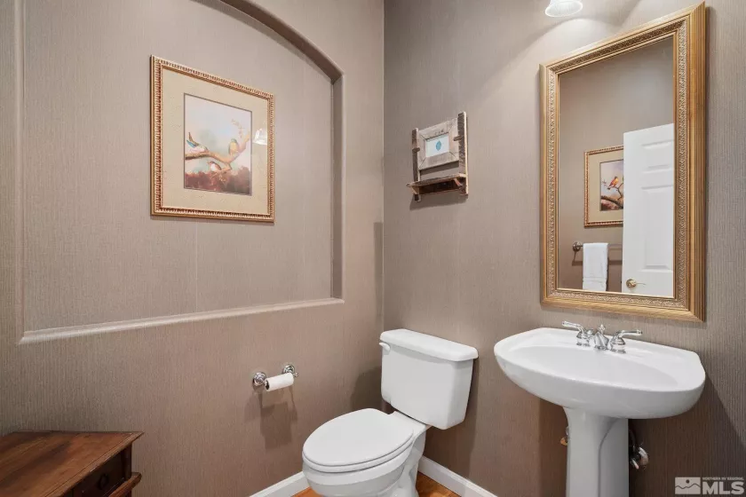 3206 Old Coach, Reno, Nevada 89511, 2 Bedrooms Bedrooms, ,3 BathroomsBathrooms,Residential,Residential,Old Coach,240010293