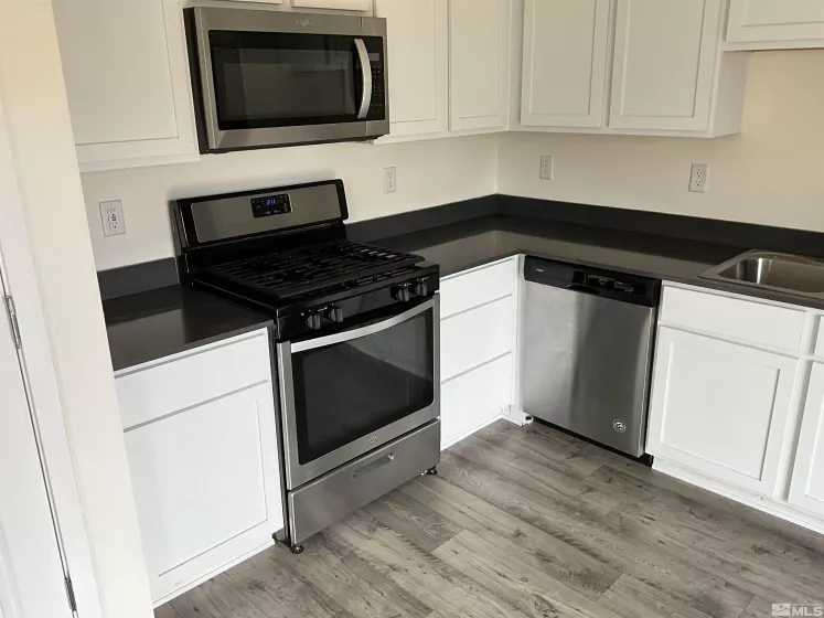 8898 Wolf Moon, Reno, Nevada 89506, 4 Bedrooms Bedrooms, ,3 BathroomsBathrooms,Residential,Residential,Wolf Moon,250003657