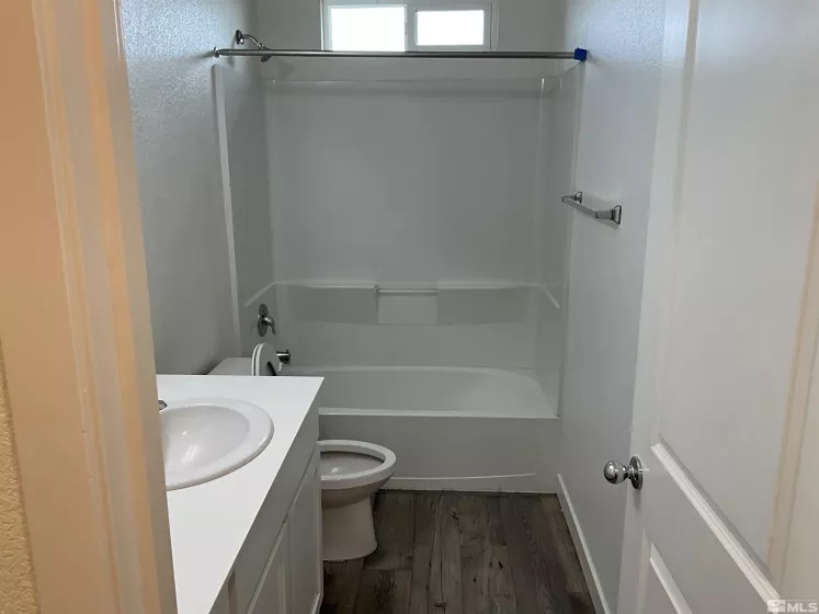 8898 Wolf Moon, Reno, Nevada 89506, 4 Bedrooms Bedrooms, ,3 BathroomsBathrooms,Residential,Residential,Wolf Moon,250003657